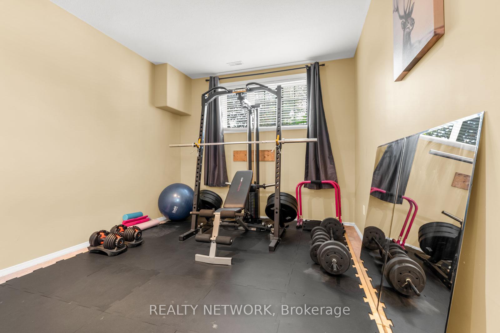 Photo 25 of 8301 Mullen Court, Niagara Falls, Ascot — HOMEH