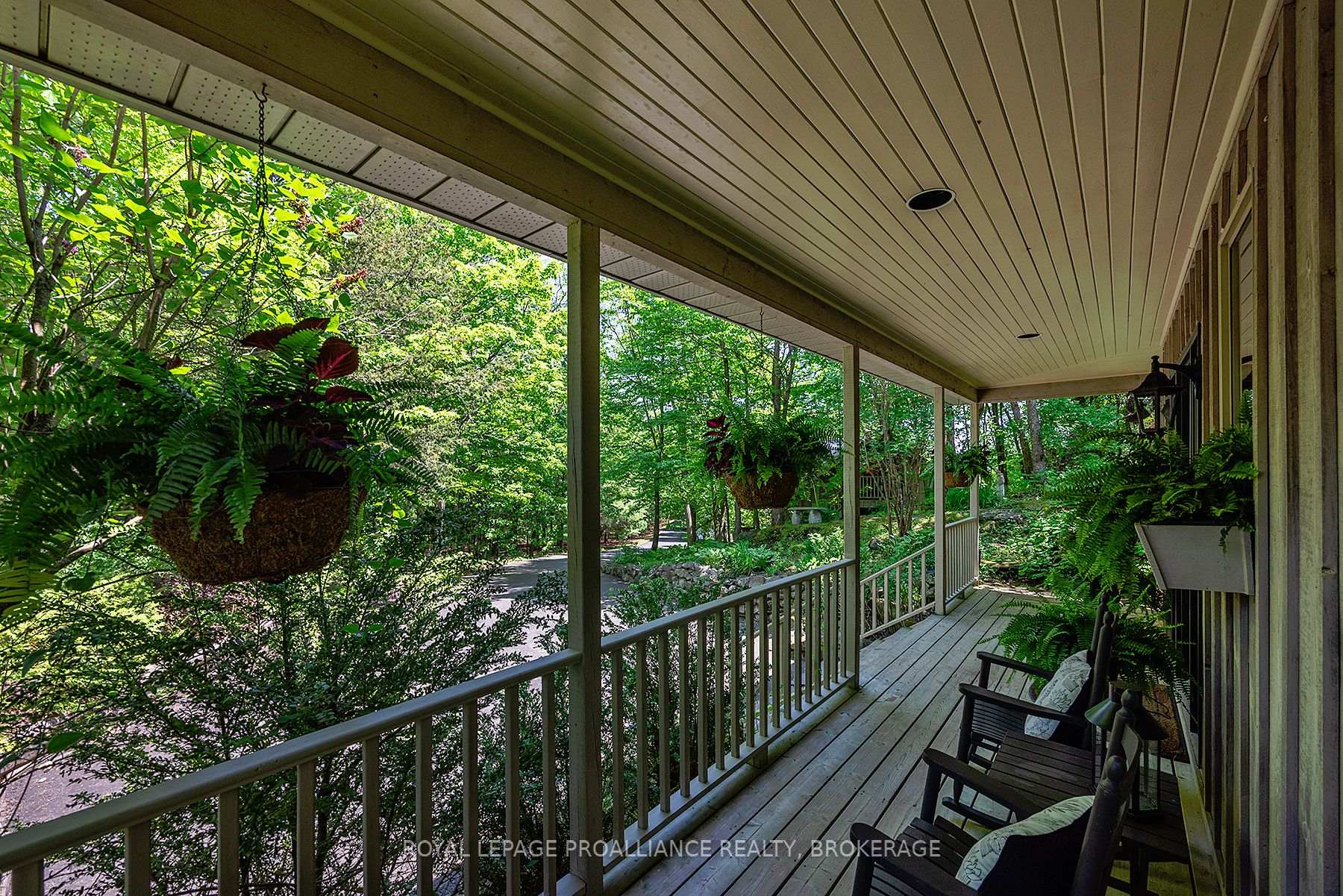 Photo 5 of 4188 Mangan Boulevard, Kingston, City North of 401 — HOMEH