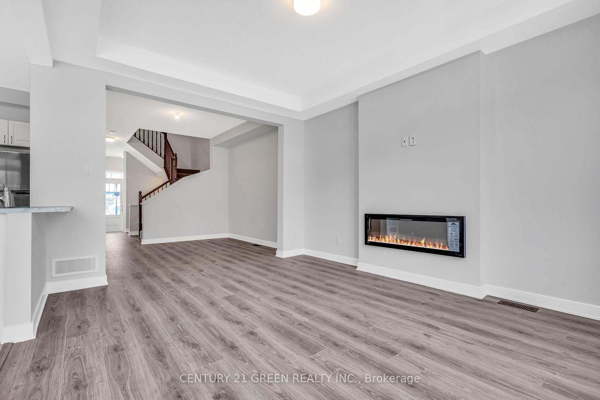 Photo 8 of 2148 Winsome Terrace, Ottawa, Fallingbrook/Gardenway South — HOMEH