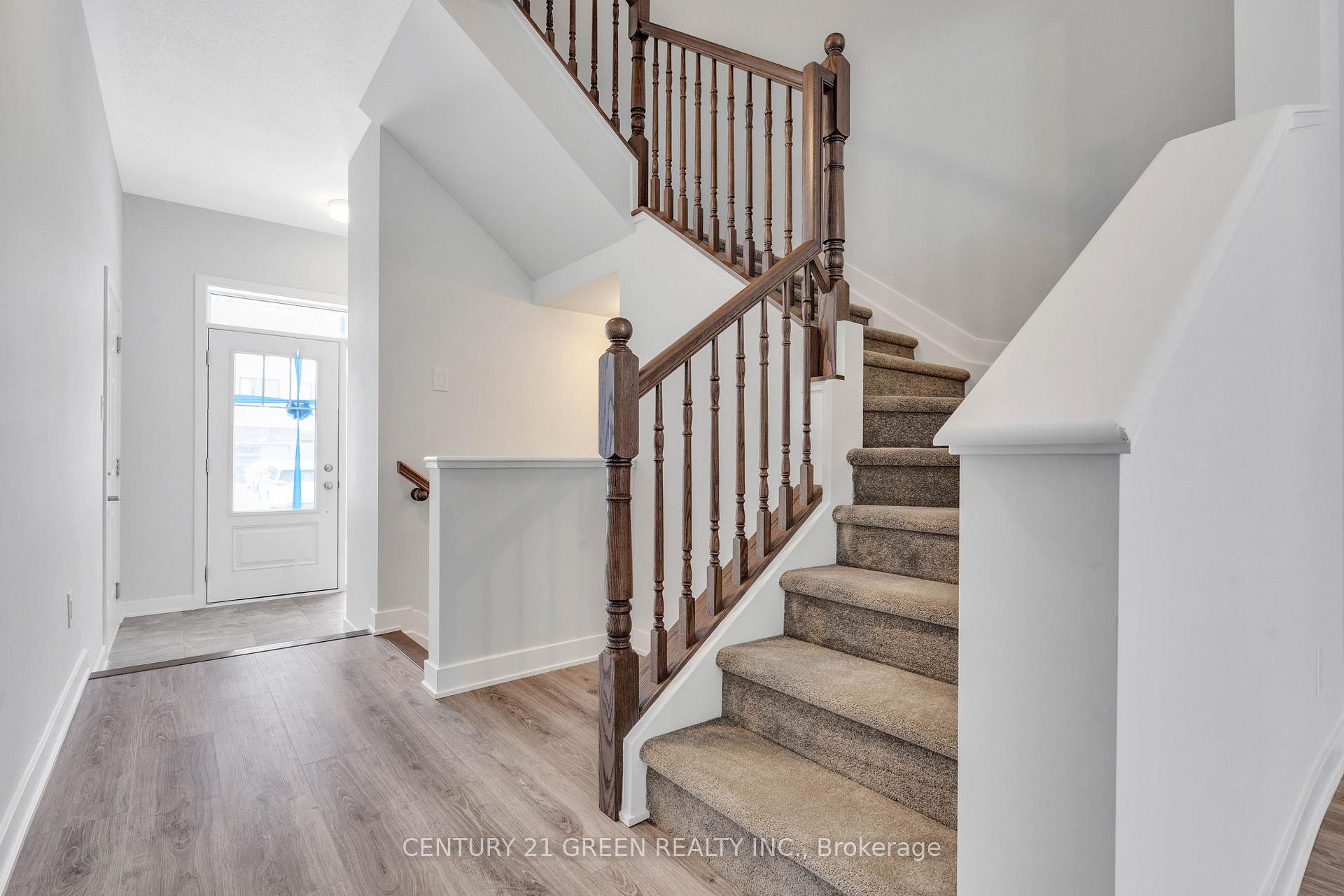 Photo 13 of 2148 Winsome Terrace, Ottawa, Fallingbrook/Gardenway South — HOMEH