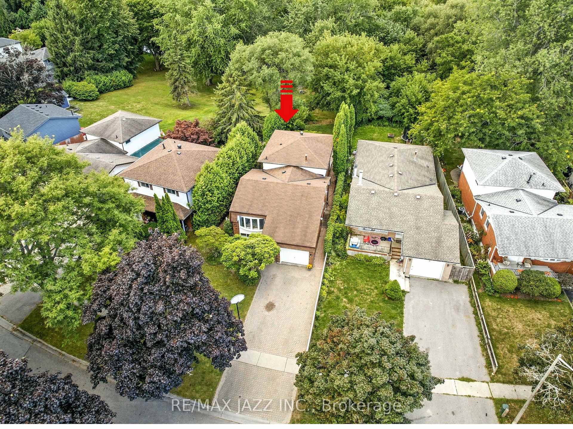 Photo 5 of 230 Lorindale Drive, Oshawa, Donevan — HOMEH