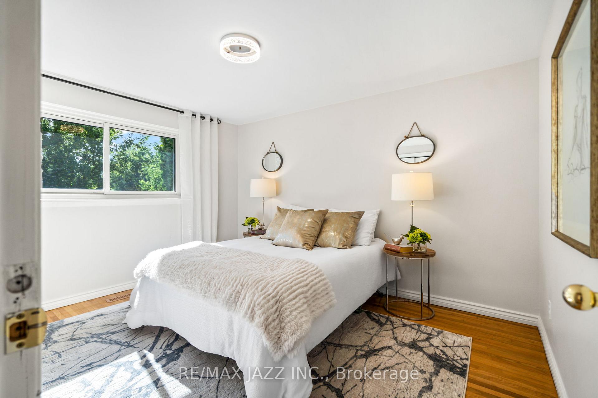 Photo 32 of 230 Lorindale Drive, Oshawa, Donevan — HOMEH
