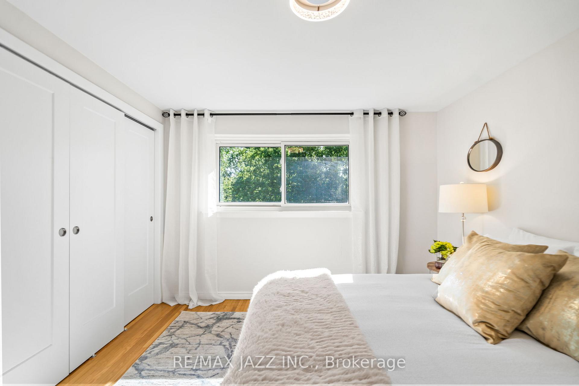 Photo 34 of 230 Lorindale Drive, Oshawa, Donevan — HOMEH