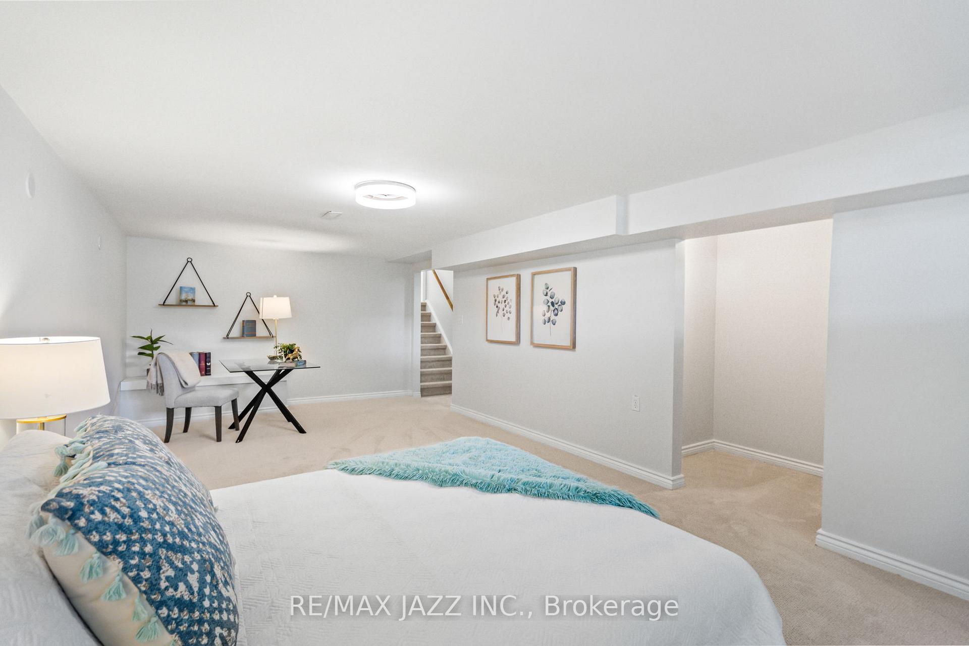 Photo 41 of 230 Lorindale Drive, Oshawa, Donevan — HOMEH