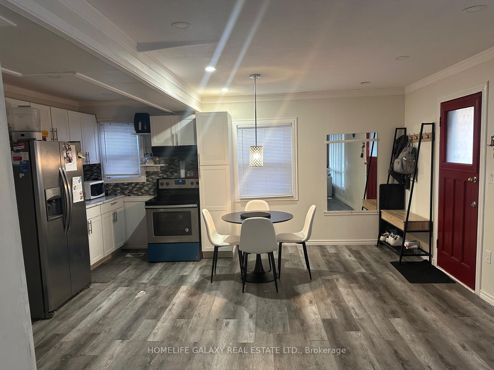 Photo 7 of 5232 Stamford Street, Niagara Falls, Cherrywood — HOMEH
