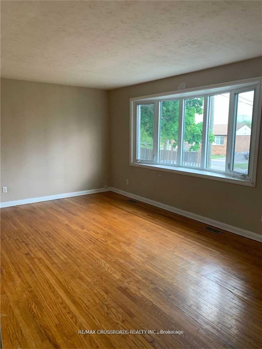 Photo 3 of 1290 Minden Street, Oshawa, Lakeview — HOMEH