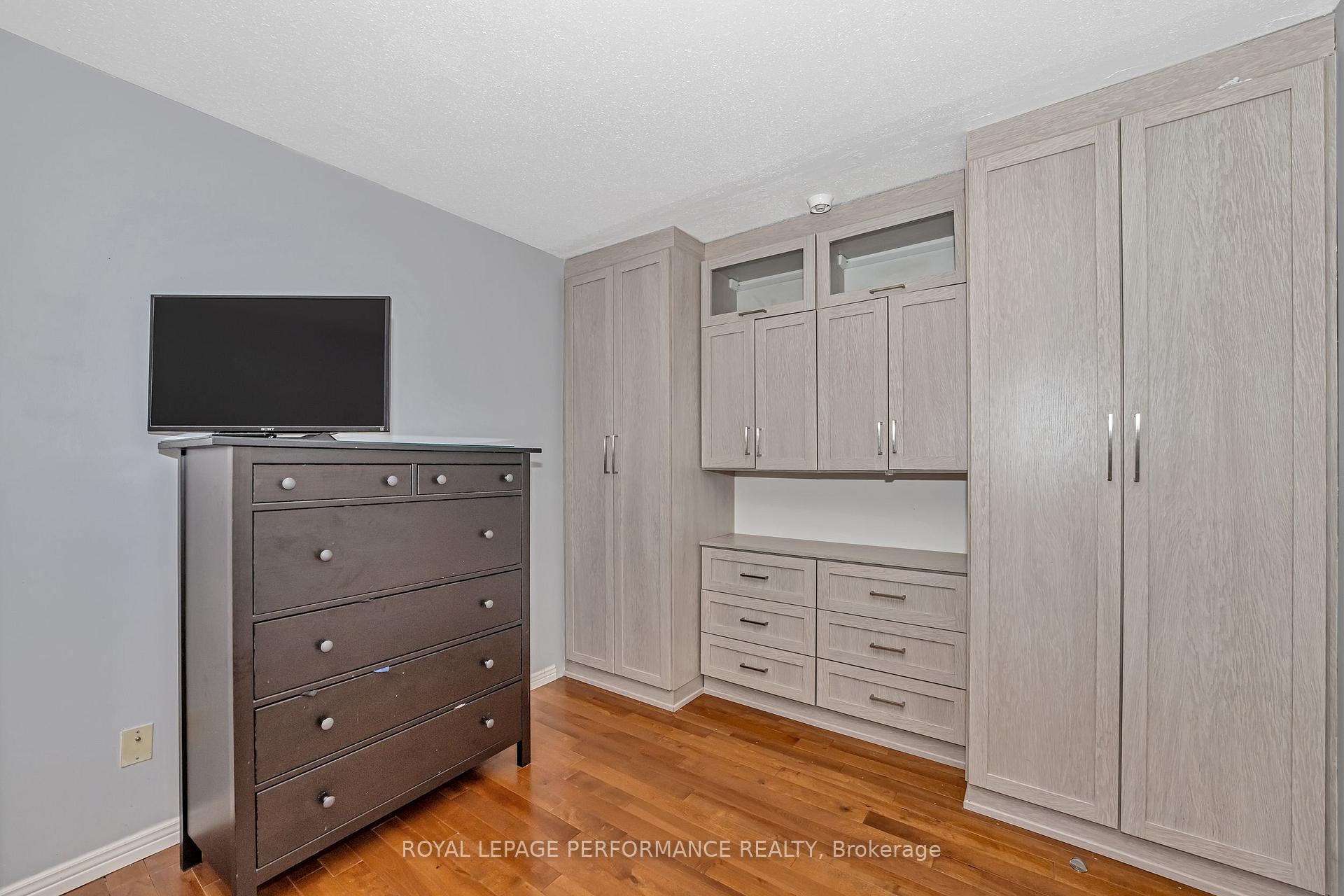 Photo 16 of 1590 Briarfield Crescent, Ottawa, Fallingbrook/Ridgemount — HOMEH