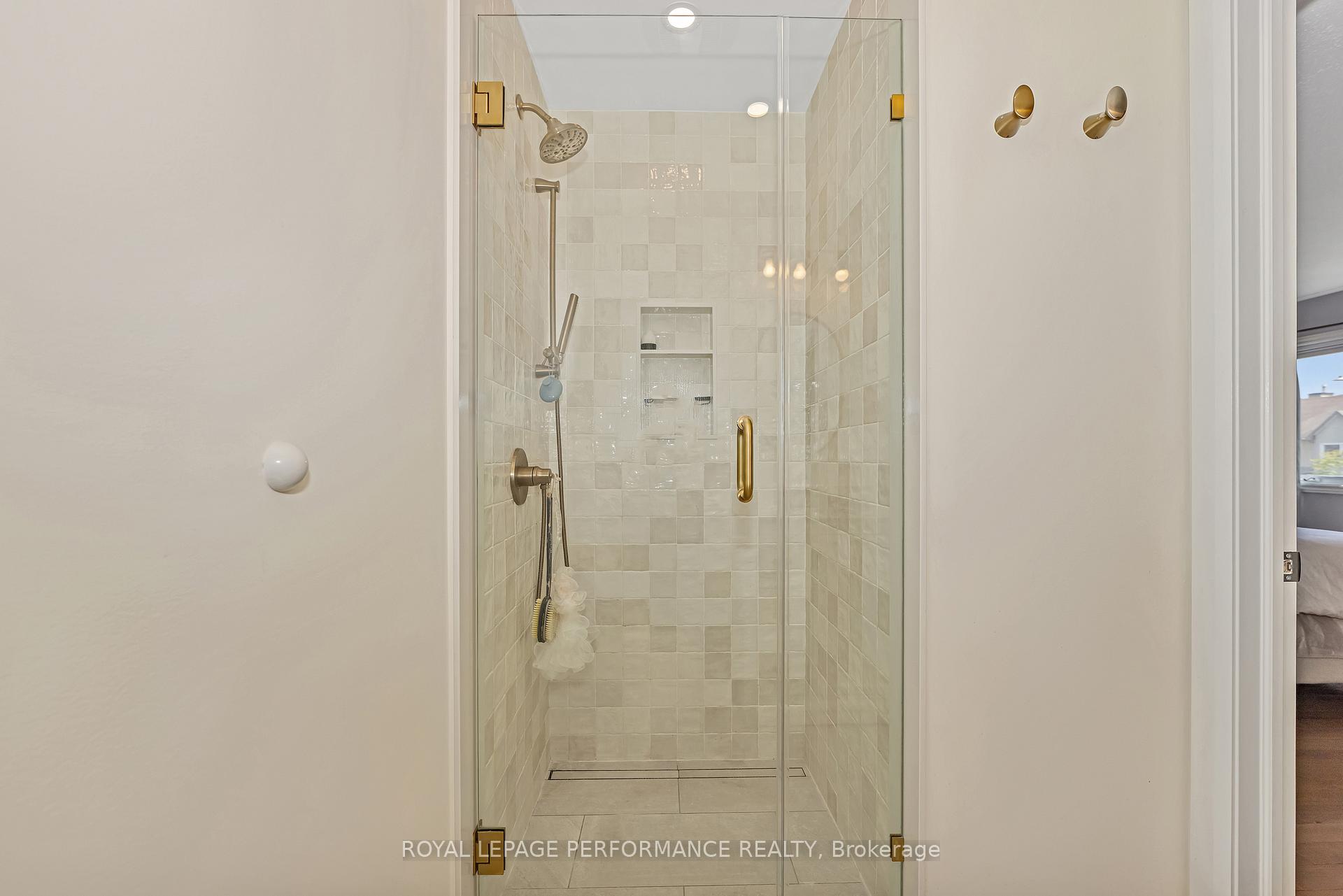 Photo 19 of 1590 Briarfield Crescent, Ottawa, Fallingbrook/Ridgemount — HOMEH