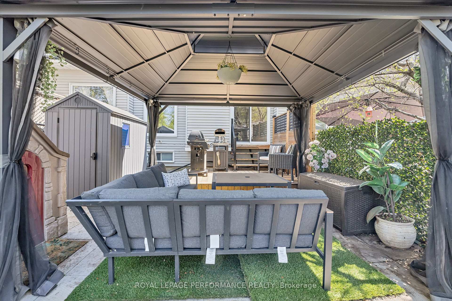 Photo 36 of 1590 Briarfield Crescent, Ottawa, Fallingbrook/Ridgemount — HOMEH