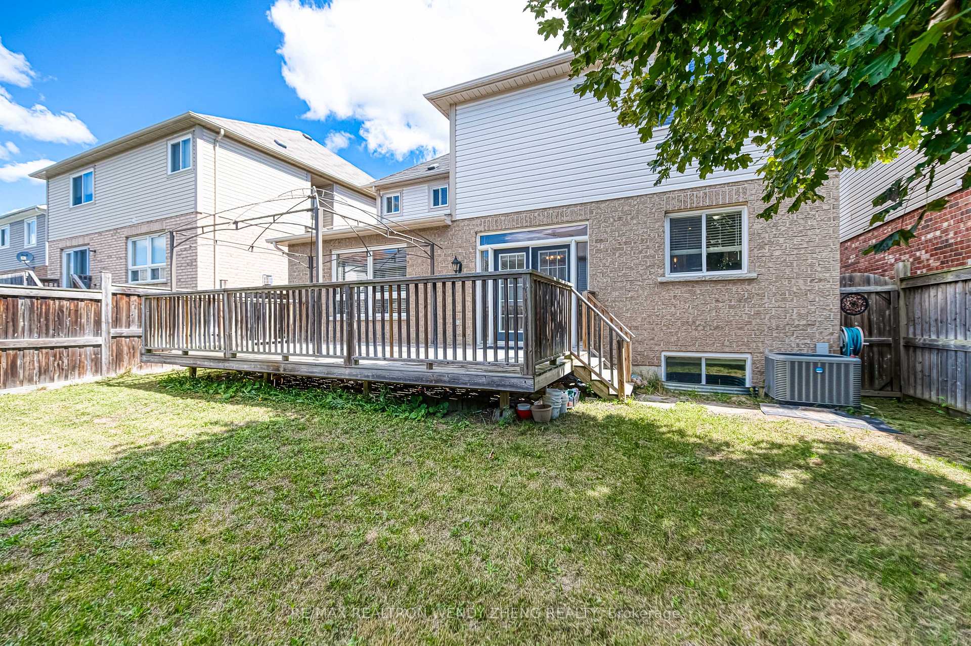 Photo 22 of 566 Fleetwood Drive, Oshawa, Eastdale — HOMEH