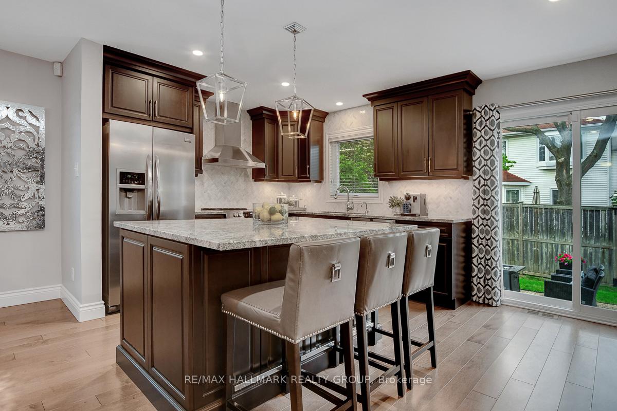 Photo 11 of 766 Beauregard Crescent, Ottawa, Fallingbrook/Ridgemount — HOMEH