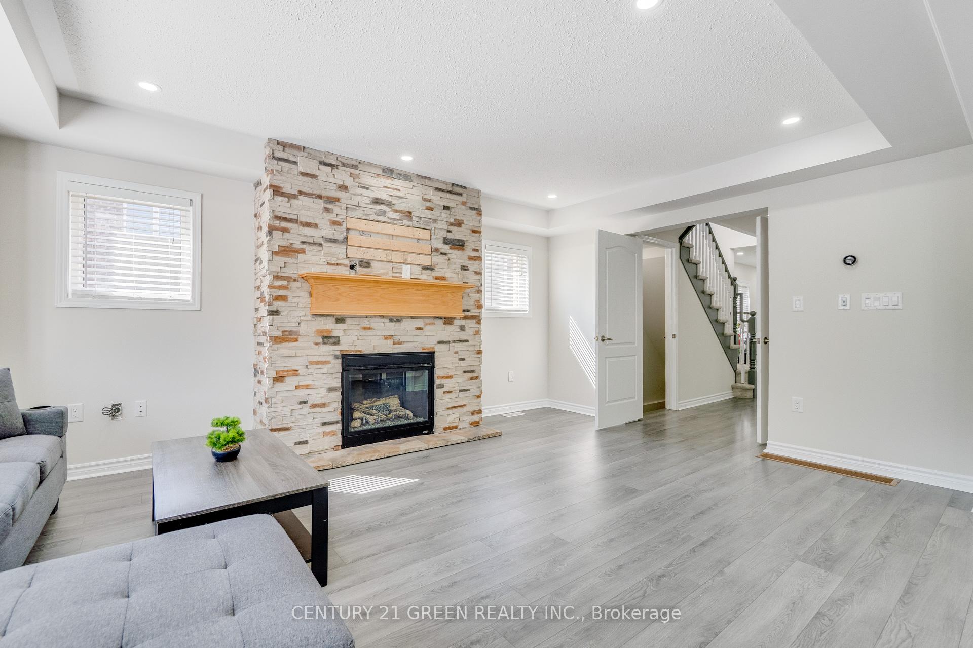 Photo 15 of 34 Dredge Court, Milton, Willmott — HOMEH