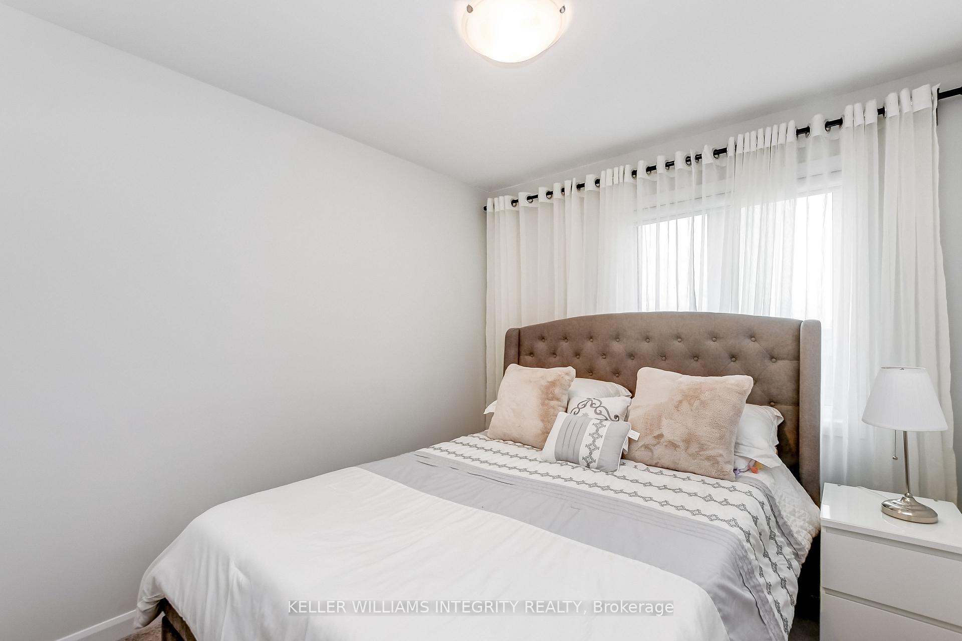 Photo 32 of 31 Lakepointe Drive, Ottawa, Avalon East — HOMEH