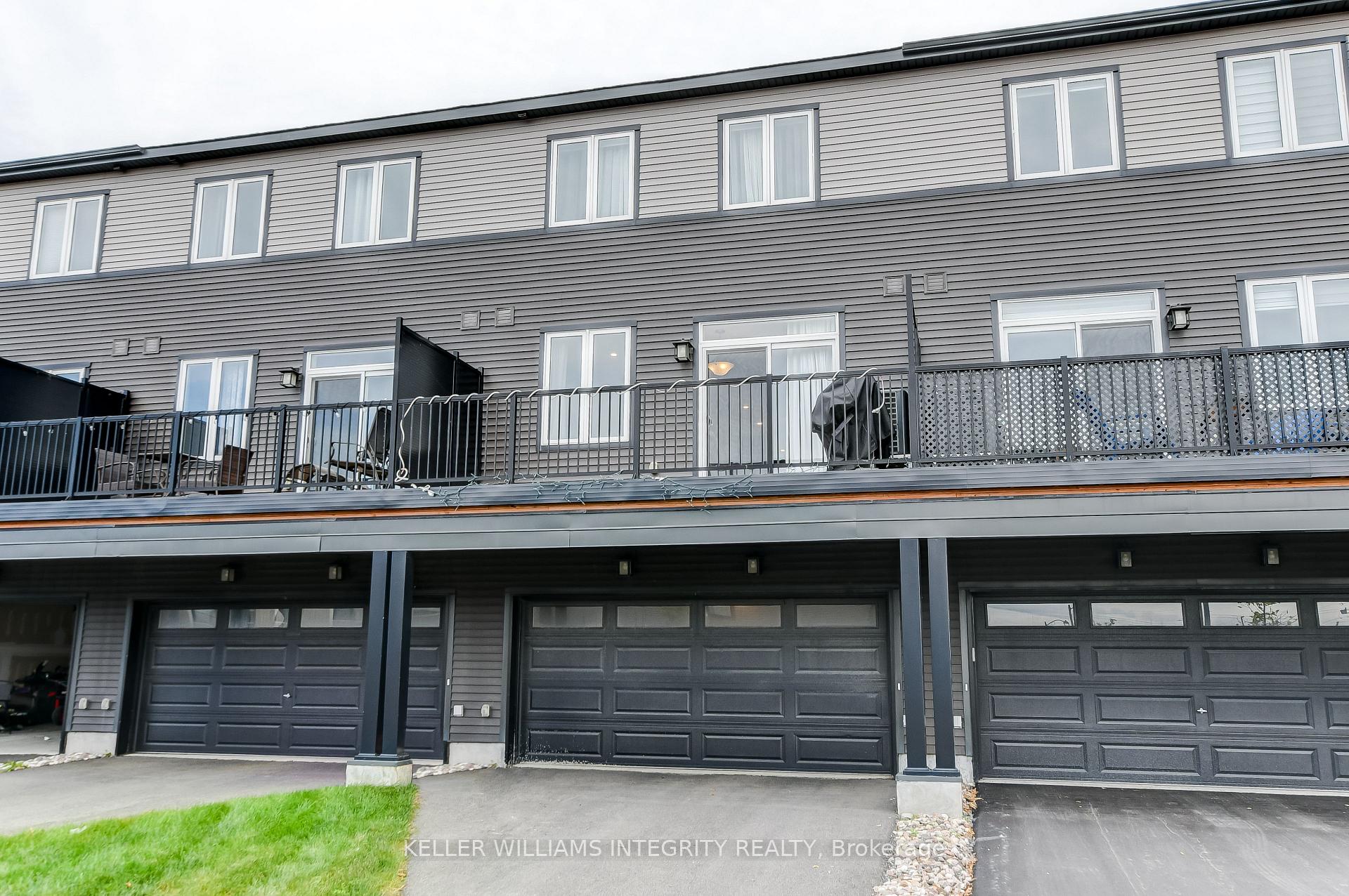 Photo 39 of 31 Lakepointe Drive, Ottawa, Avalon East — HOMEH
