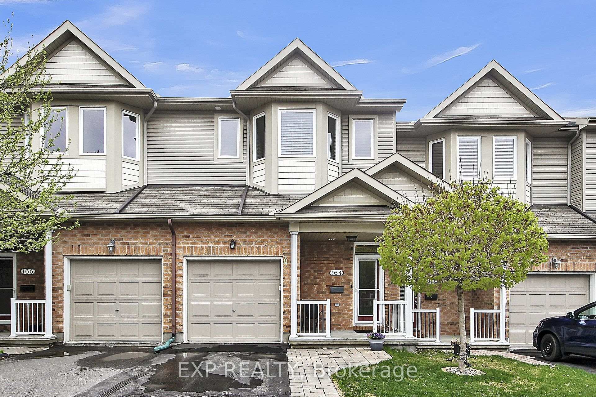 Photo 1 of 164 Parkrose Private, Ottawa, Chatelaine Village — HOMEH