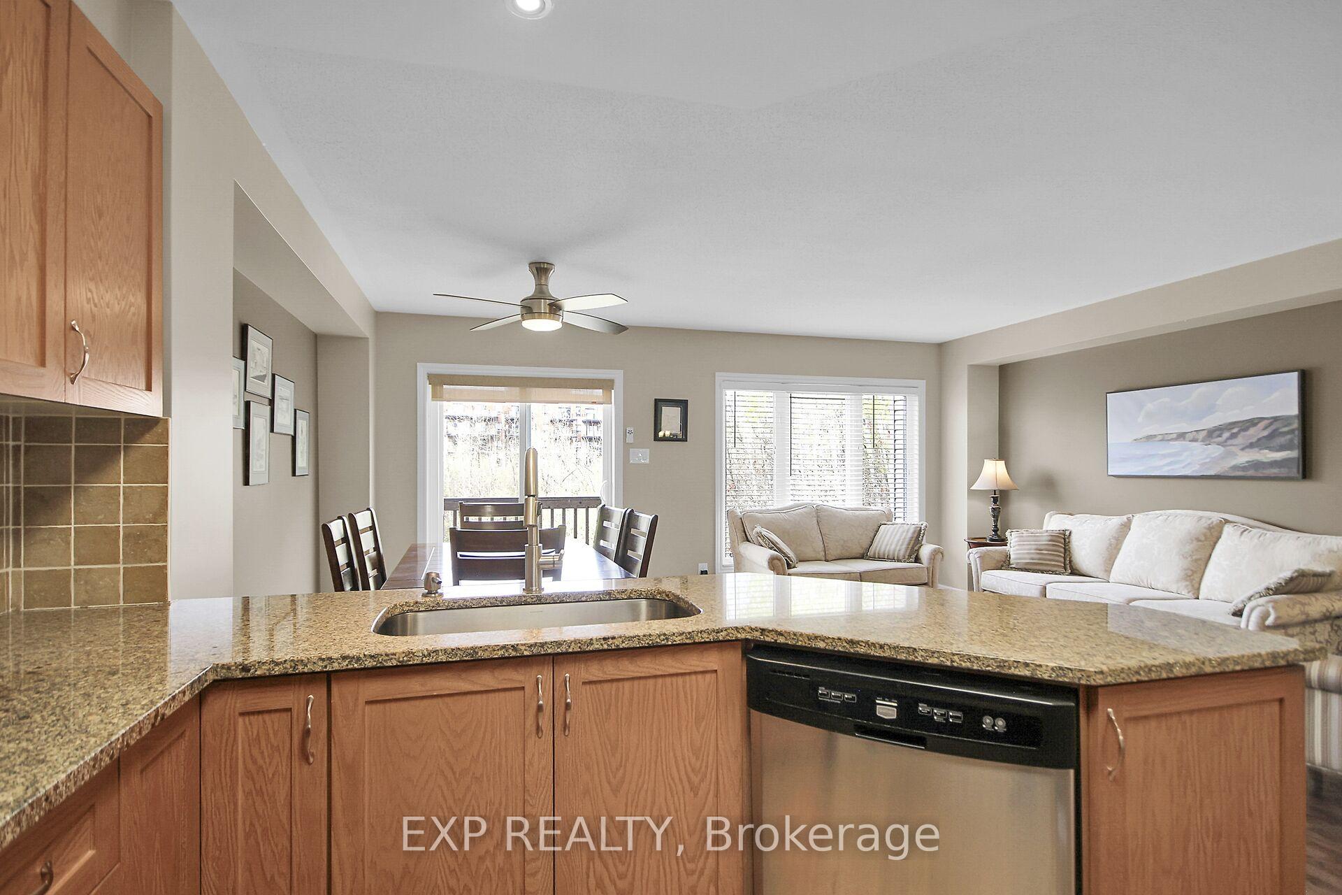 Photo 6 of 164 Parkrose Private, Ottawa, Chatelaine Village — HOMEH