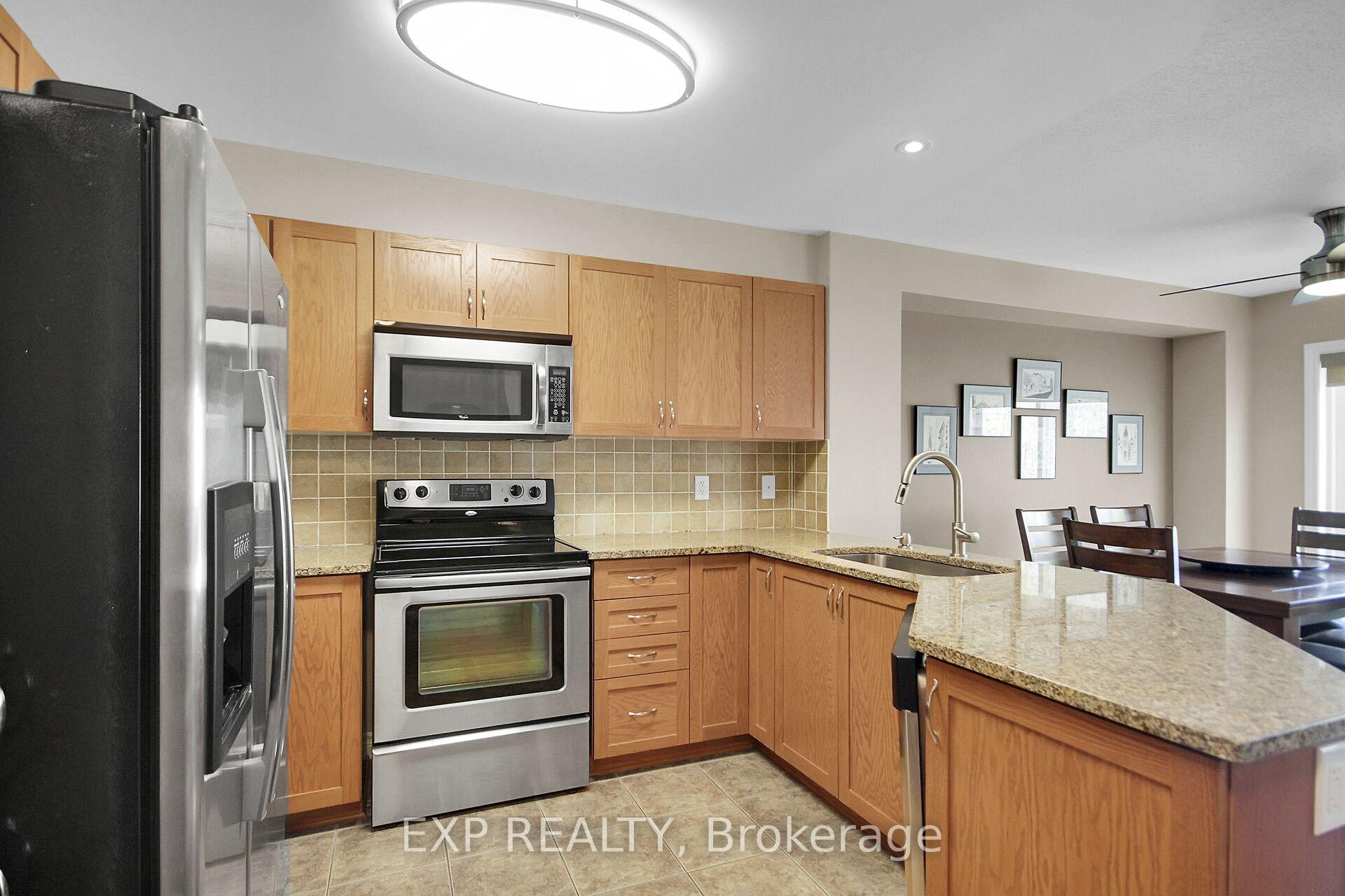 Photo 8 of 164 Parkrose Private, Ottawa, Chatelaine Village — HOMEH
