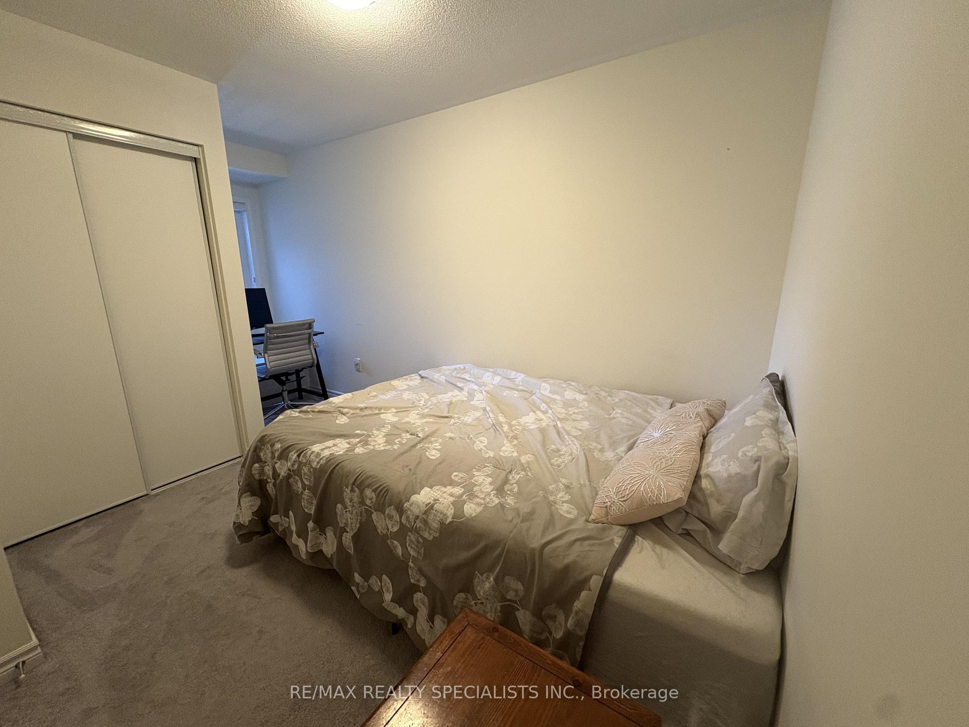 Photo 13 of 522 Buckeye Court, Milton, Cobban — HOMEH