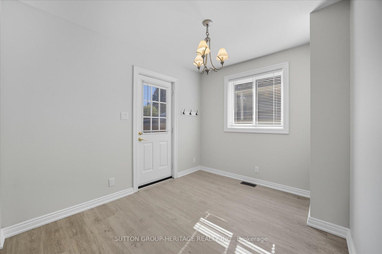 Photo 8 of 179 Oshawa Boulevard N, Oshawa, O'Neill — HOMEH