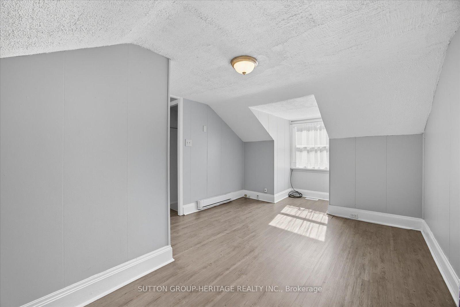 Photo 29 of 179 Oshawa Boulevard N, Oshawa, O'Neill — HOMEH
