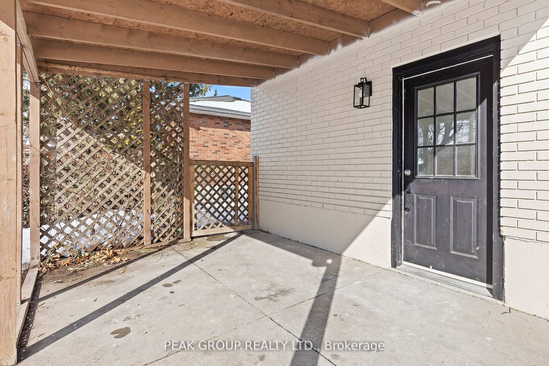 Photo 18 of 5920 Silverwood Crescent, Niagara Falls, Church's Lane — HOMEH