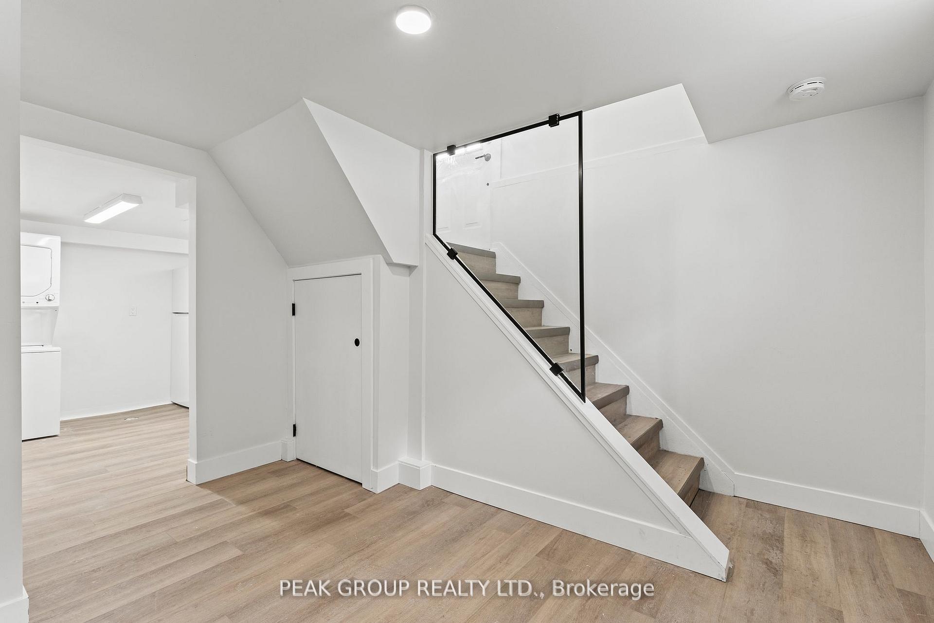 Photo 19 of 5920 Silverwood Crescent, Niagara Falls, Church's Lane — HOMEH