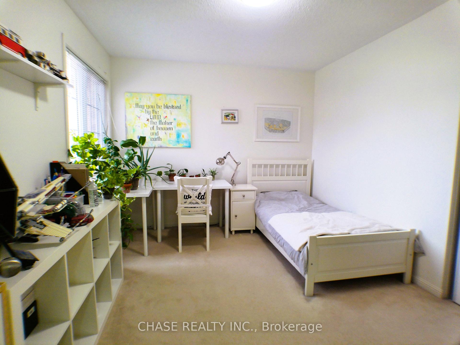 Photo 3 of 926 Stearn Place, Milton, Beaty — HOMEH