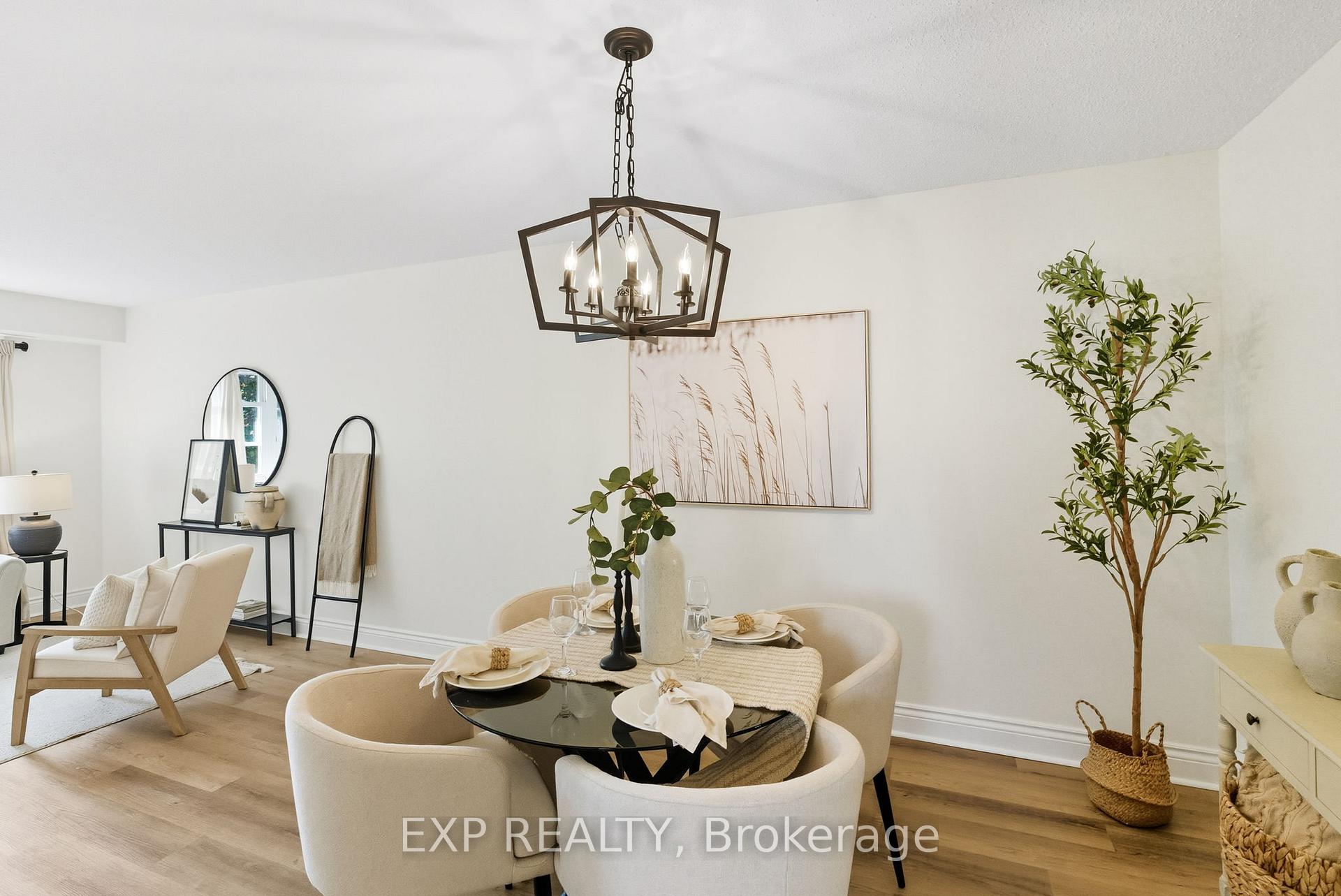 Photo 10 of 236 Northminster Court, Oshawa, Centennial — HOMEH