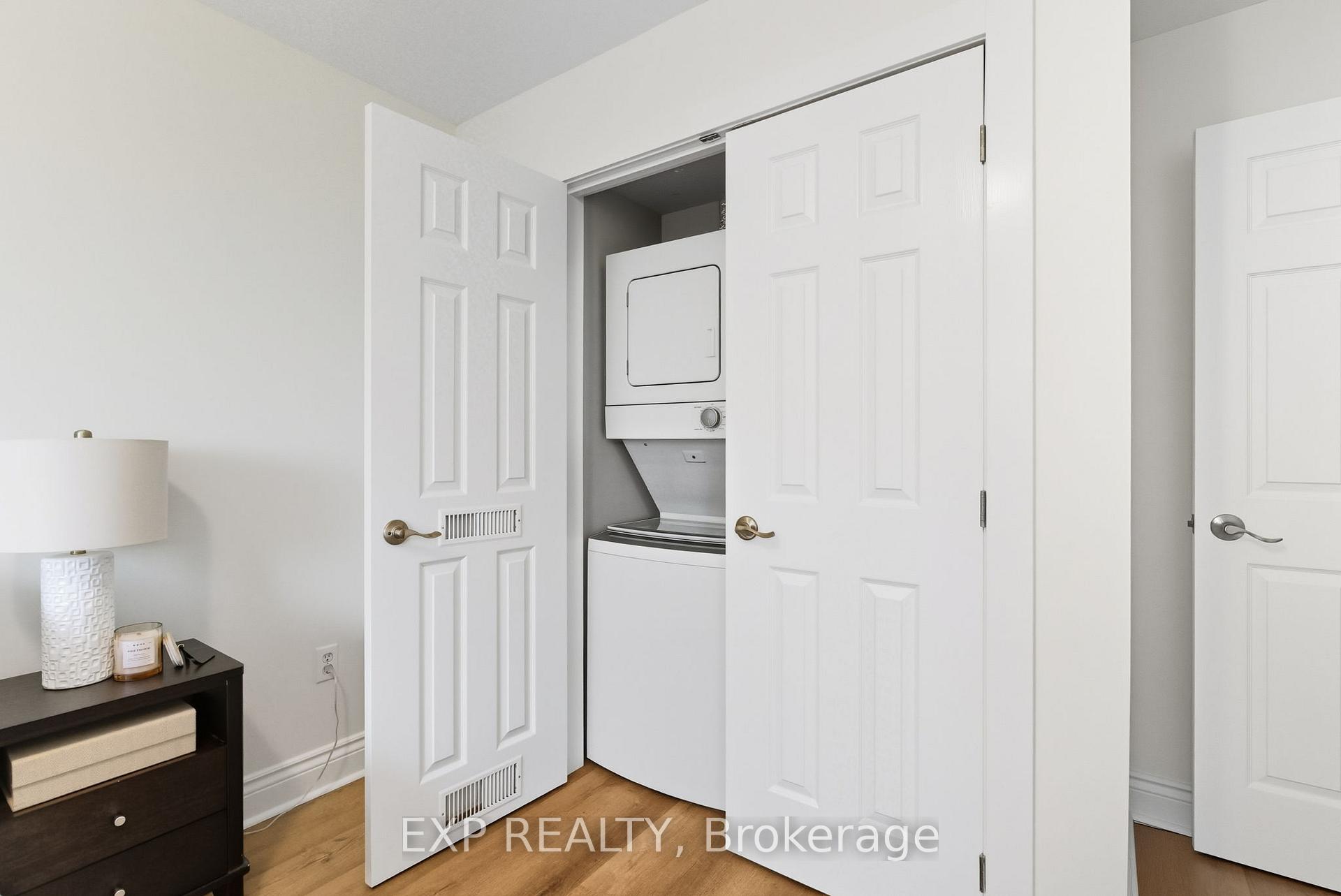 Photo 25 of 236 Northminster Court, Oshawa, Centennial — HOMEH