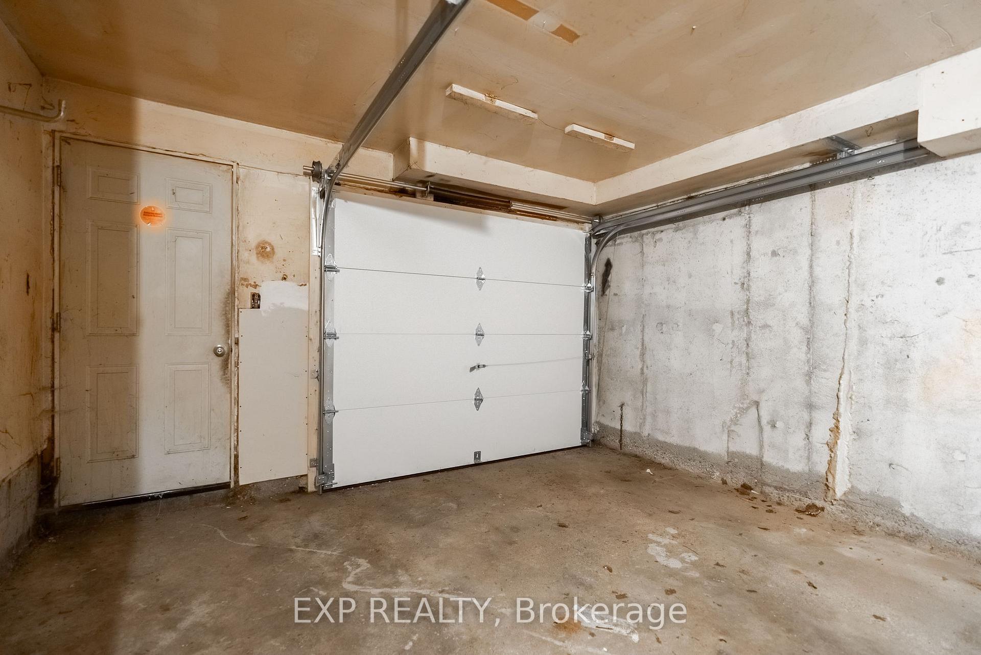 Photo 33 of 236 Northminster Court, Oshawa, Centennial — HOMEH