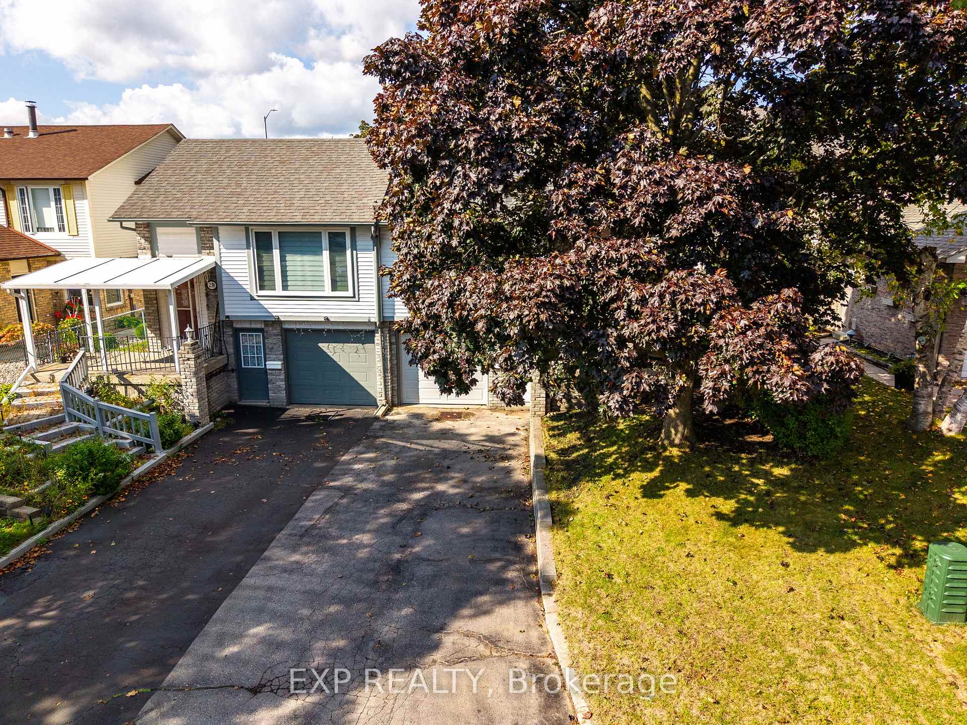 Photo 39 of 236 Northminster Court, Oshawa, Centennial — HOMEH