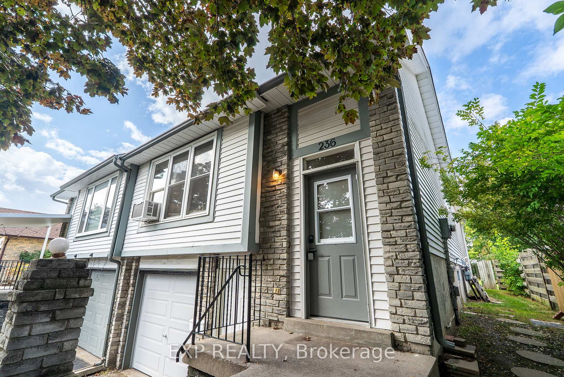 Photo 43 of 236 Northminster Court, Oshawa, Centennial — HOMEH