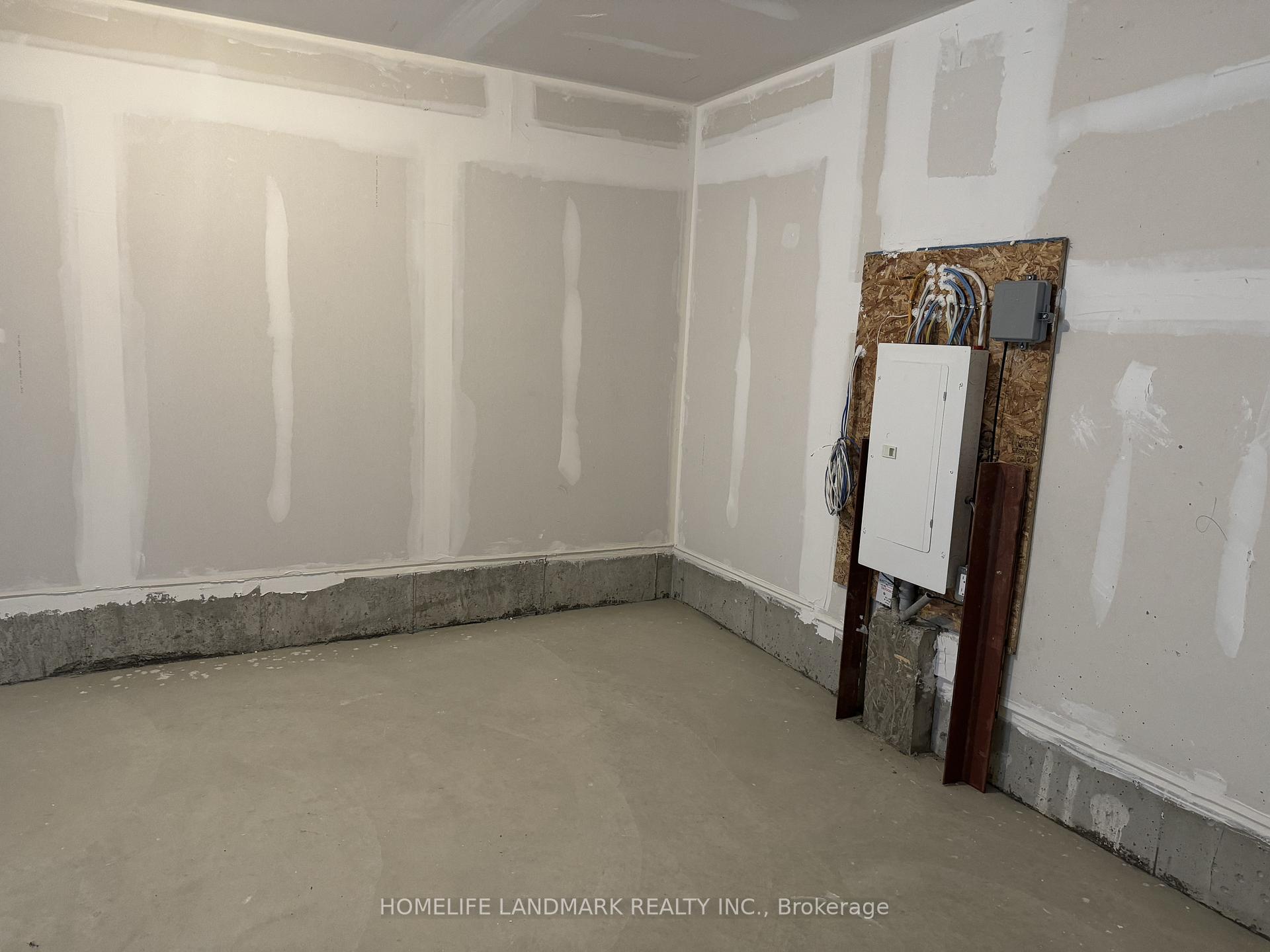 Photo 13 of Unit #208, 1865 Pickering Parkway, Pickering, Village East — HOMEH