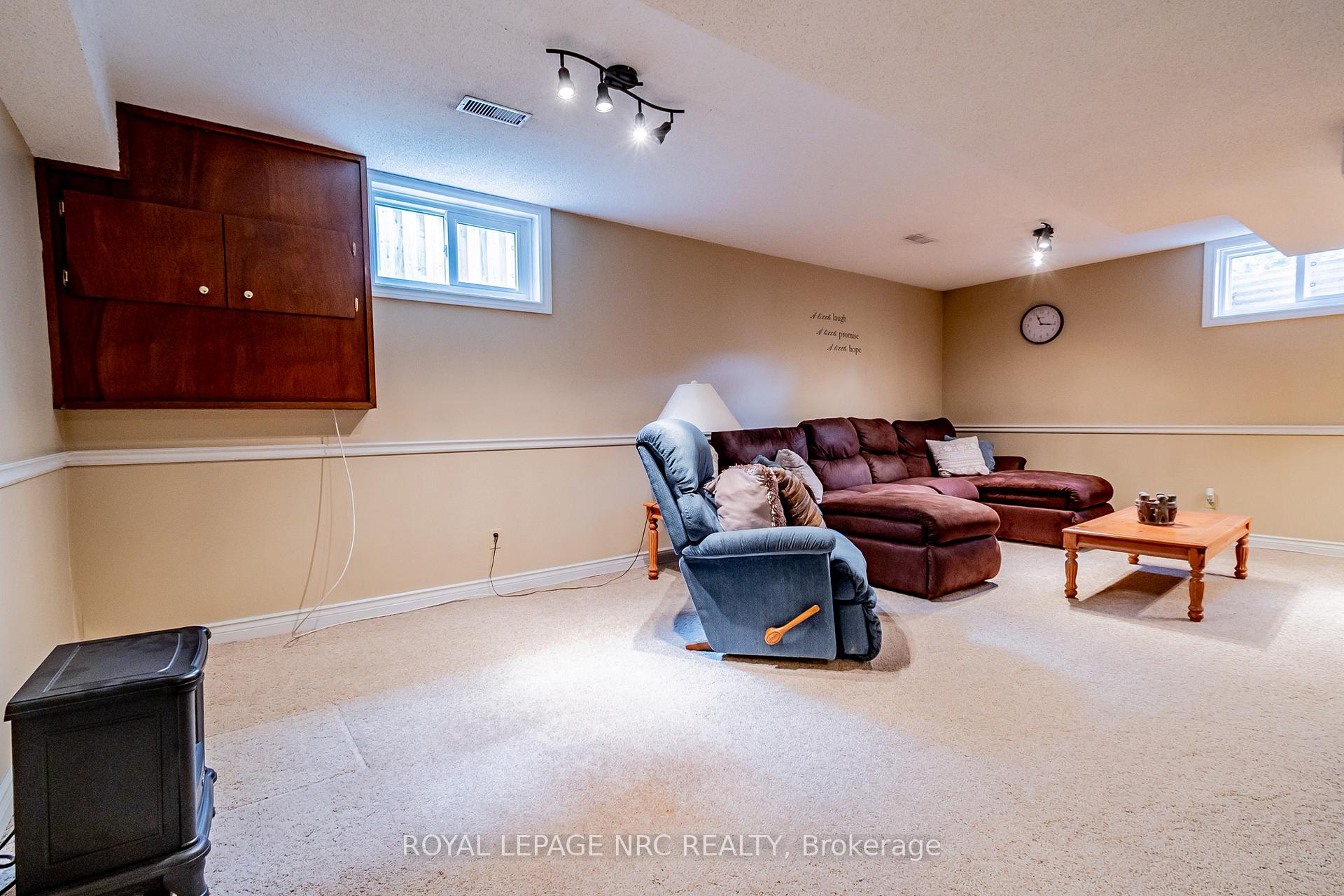 Photo 31 of 2675 Mountaincrest Avenue, Niagara Falls, Church's Lane — HOMEH