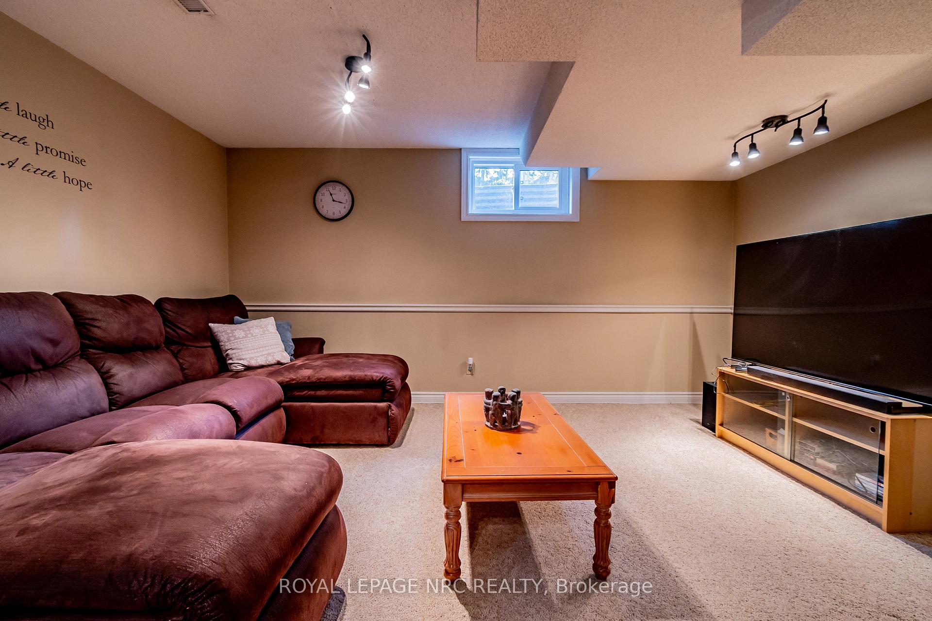 Photo 33 of 2675 Mountaincrest Avenue, Niagara Falls, Church's Lane — HOMEH