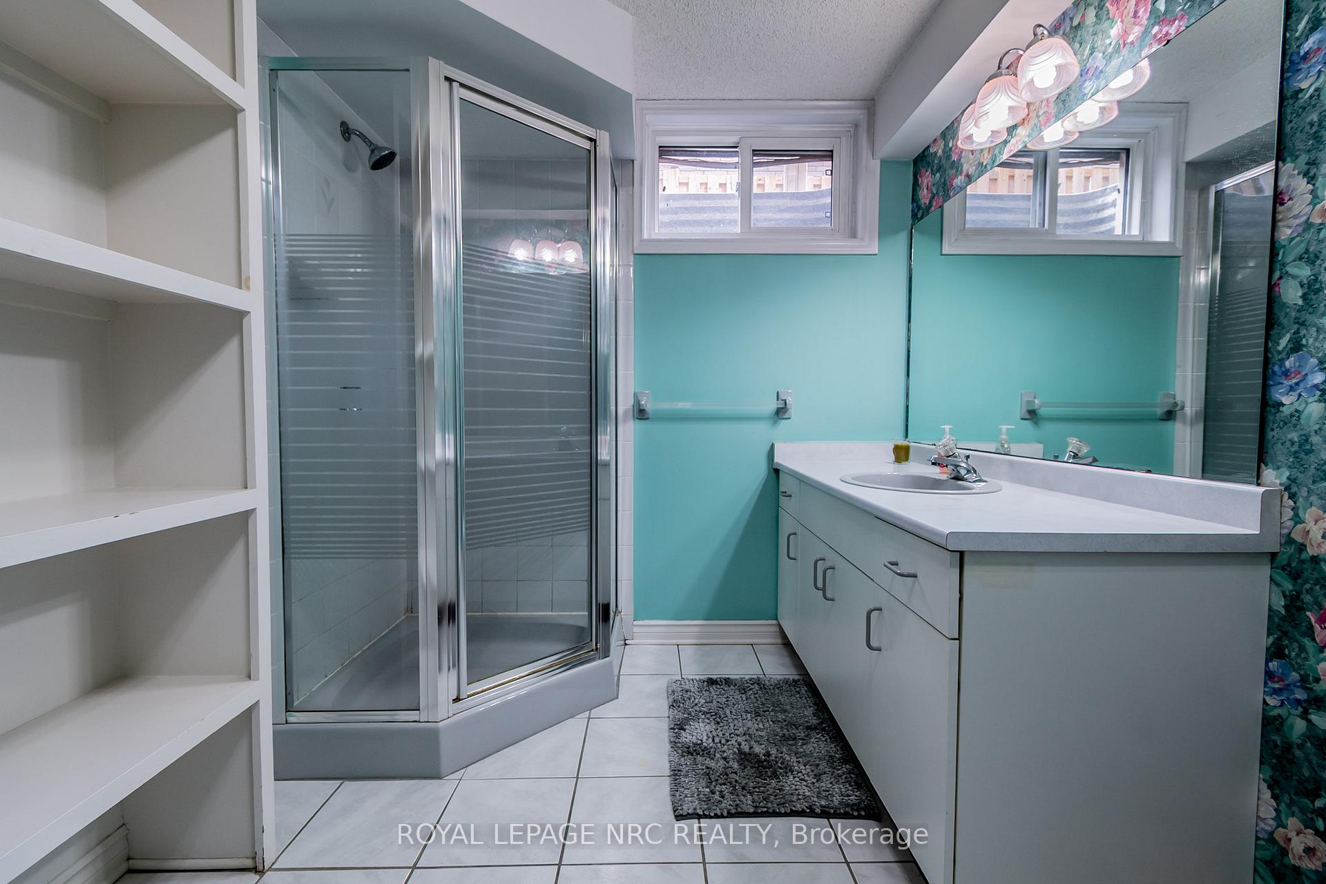 Photo 36 of 2675 Mountaincrest Avenue, Niagara Falls, Church's Lane — HOMEH
