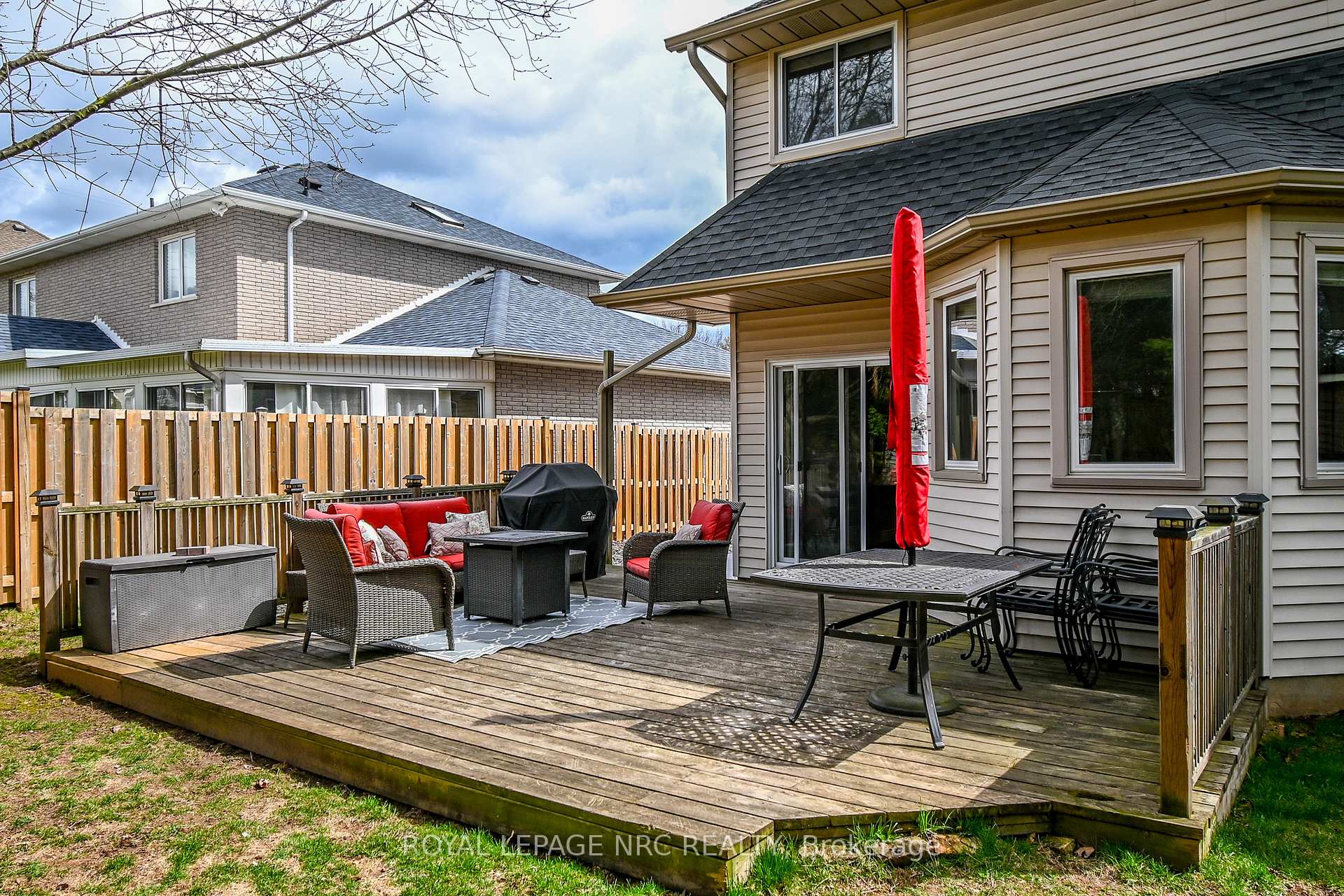 Photo 42 of 2675 Mountaincrest Avenue, Niagara Falls, Church's Lane — HOMEH