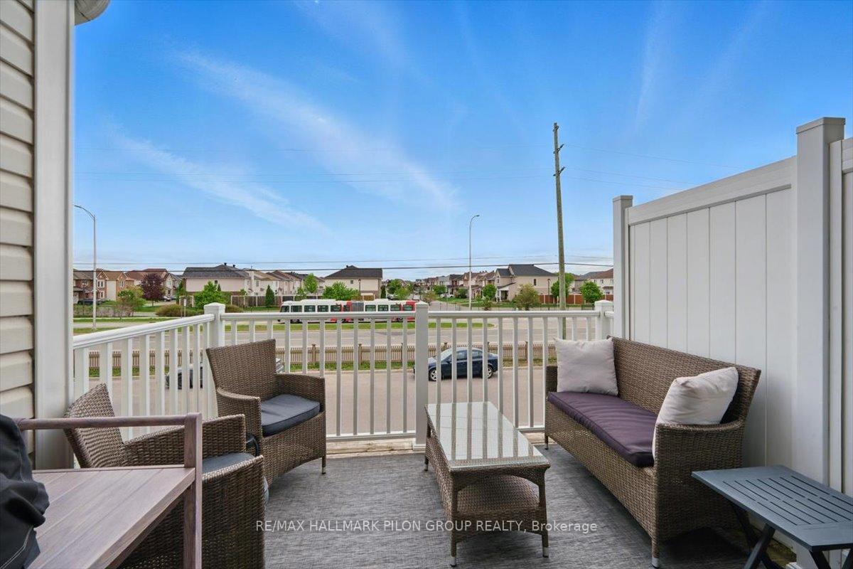 Photo 11 of 361 Sweetfern Crescent, Ottawa, Avalon West — HOMEH