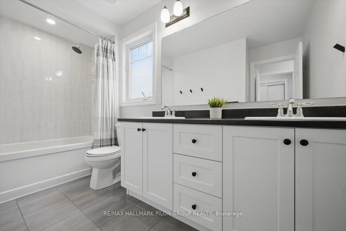 Photo 14 of 361 Sweetfern Crescent, Ottawa, Avalon West — HOMEH
