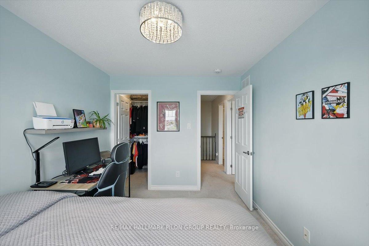 Photo 15 of 361 Sweetfern Crescent, Ottawa, Avalon West — HOMEH