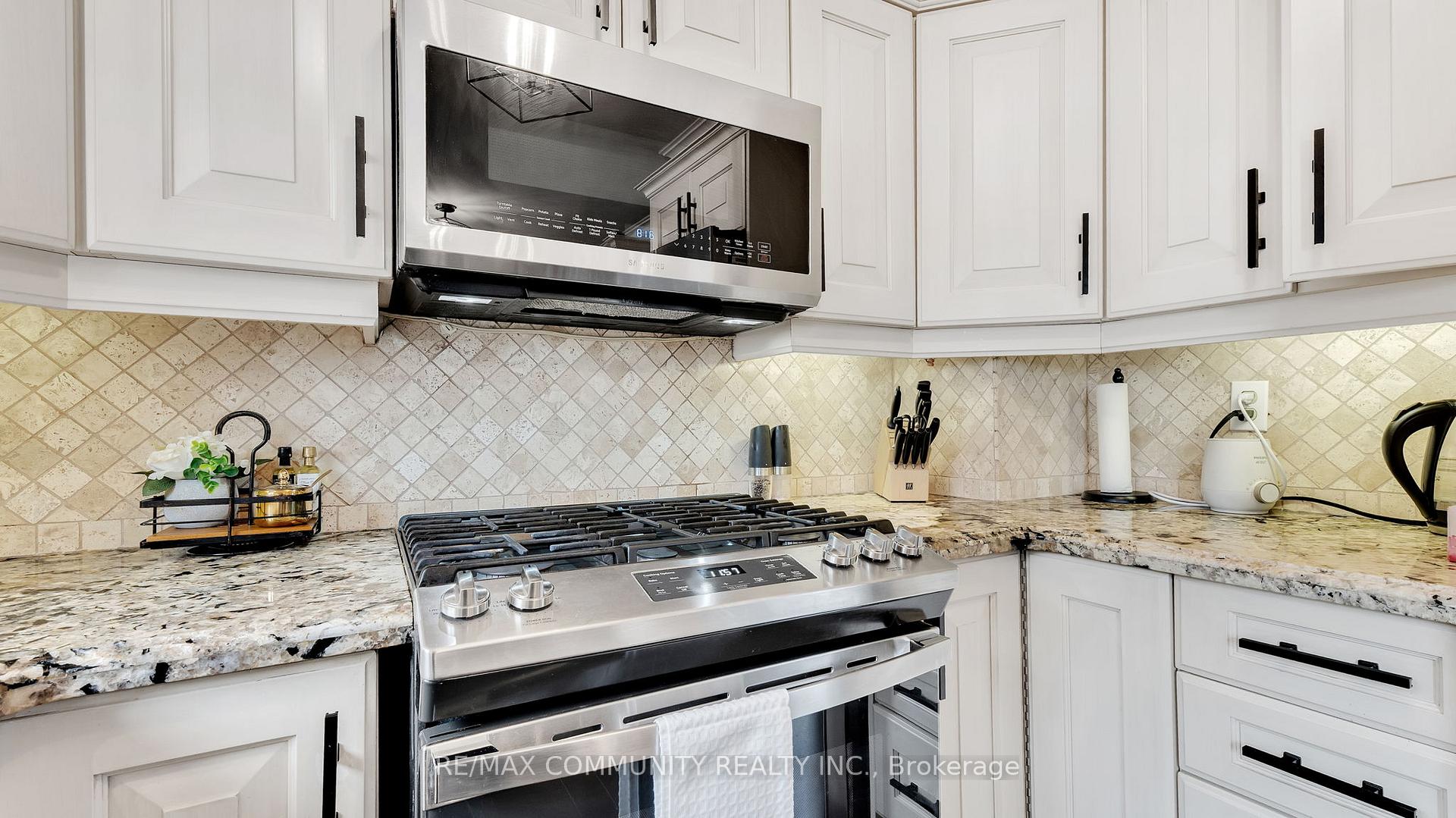 Photo 19 of 2135 Theoden Court, Pickering, Brock Ridge — HOMEH