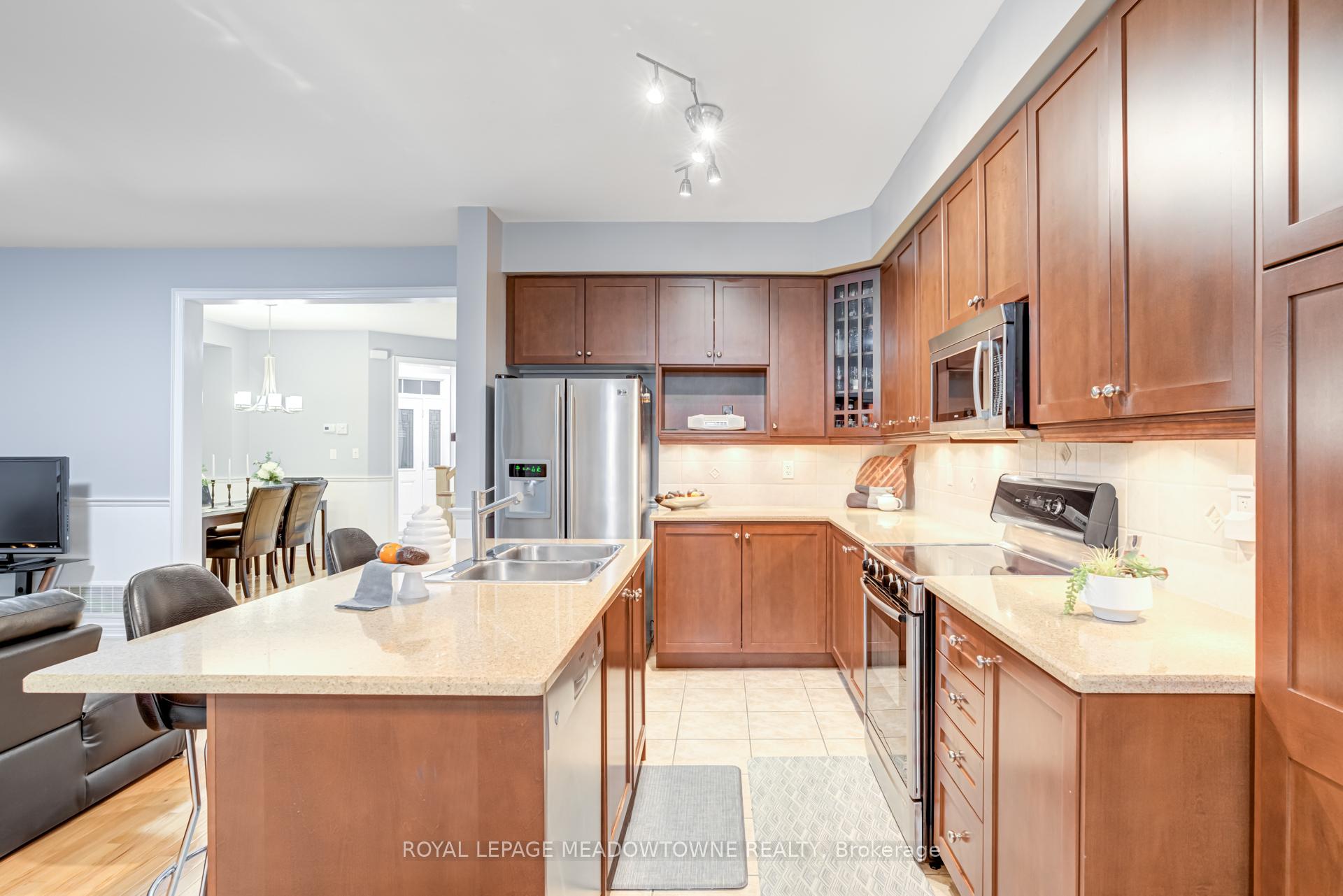 Photo 15 of 864 Bessy Trail, Milton, Coates — HOMEH