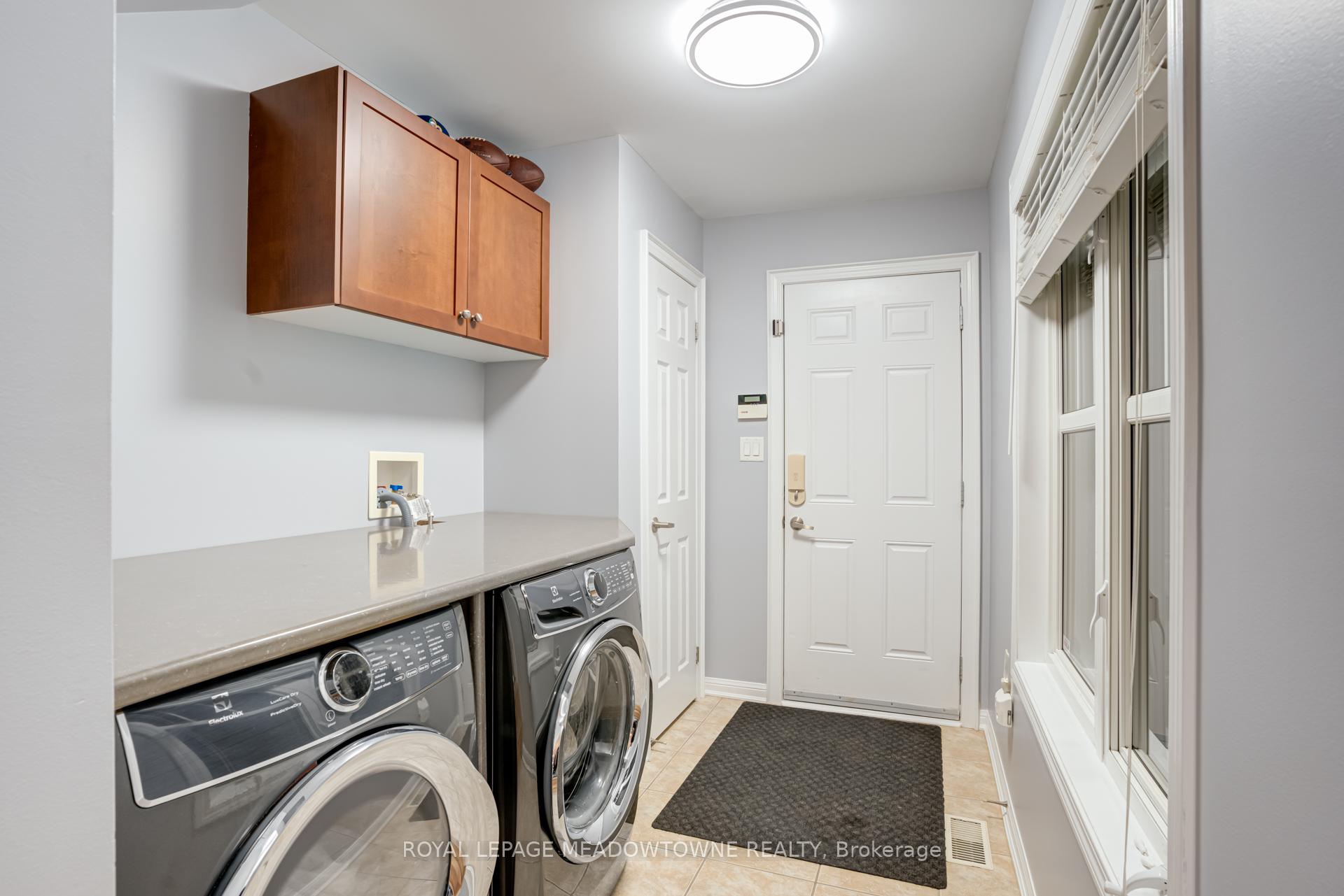 Photo 19 of 864 Bessy Trail, Milton, Coates — HOMEH