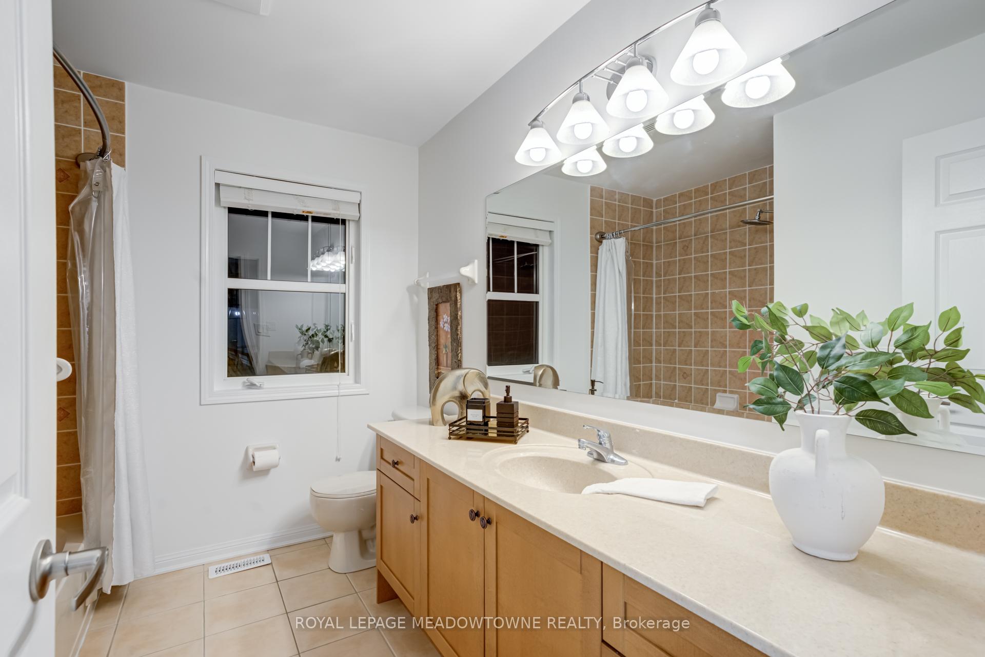 Photo 30 of 864 Bessy Trail, Milton, Coates — HOMEH