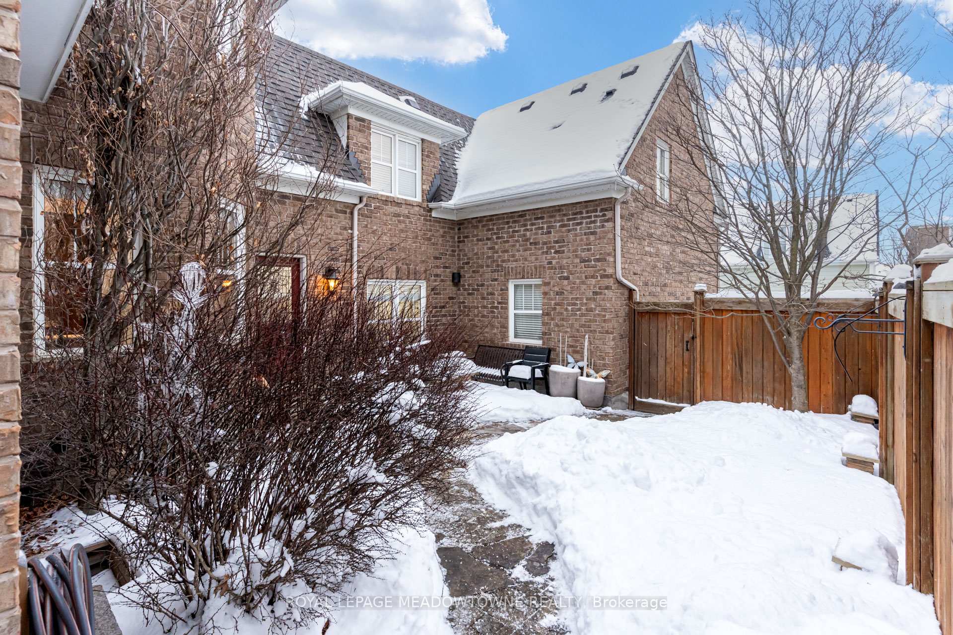 Photo 44 of 864 Bessy Trail, Milton, Coates — HOMEH