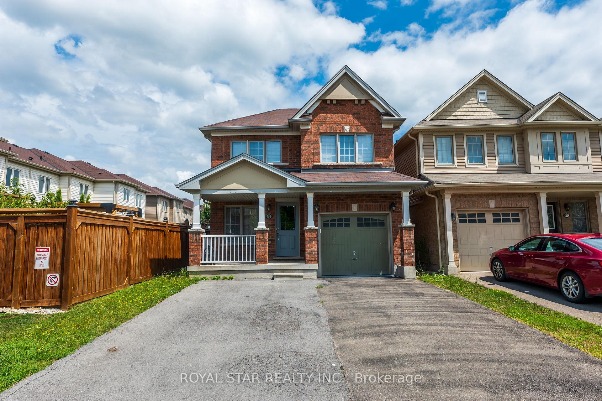 Front of 8724 Dogwood Crescent