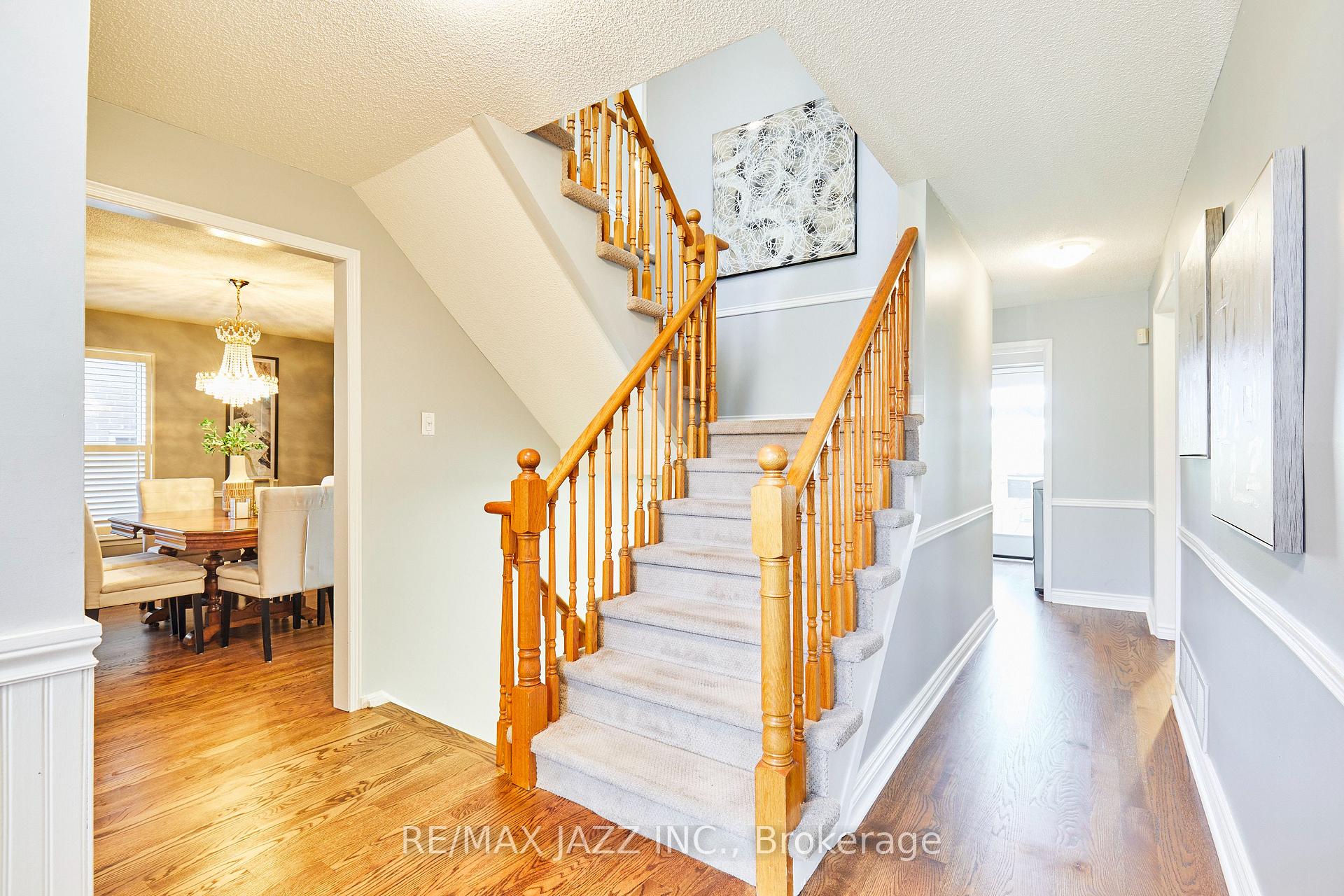 Photo 5 of 783 Pebble Court, Pickering, Amberlea — HOMEH