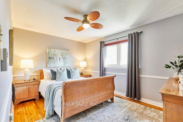 Photo 25 of 783 Pebble Court, Pickering, Amberlea — HOMEH