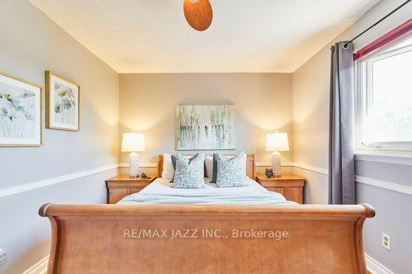 Photo 26 of 783 Pebble Court, Pickering, Amberlea — HOMEH