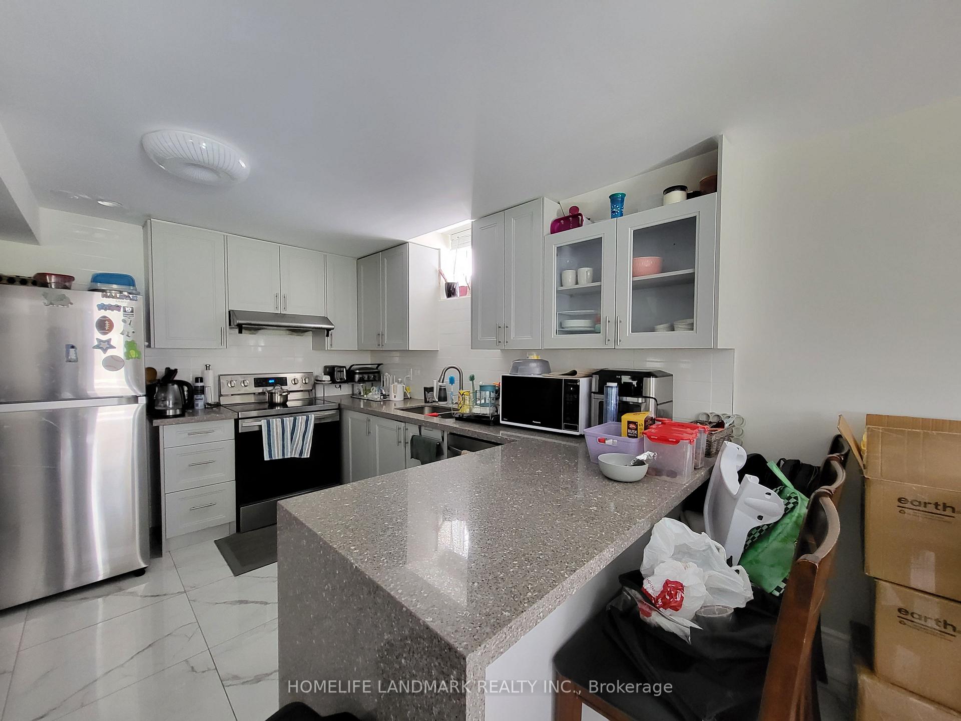 Photo 4 of Unit Bsmt, 1015 Kingpeak Crescent, Pickering, Rural Pickering — HOMEH